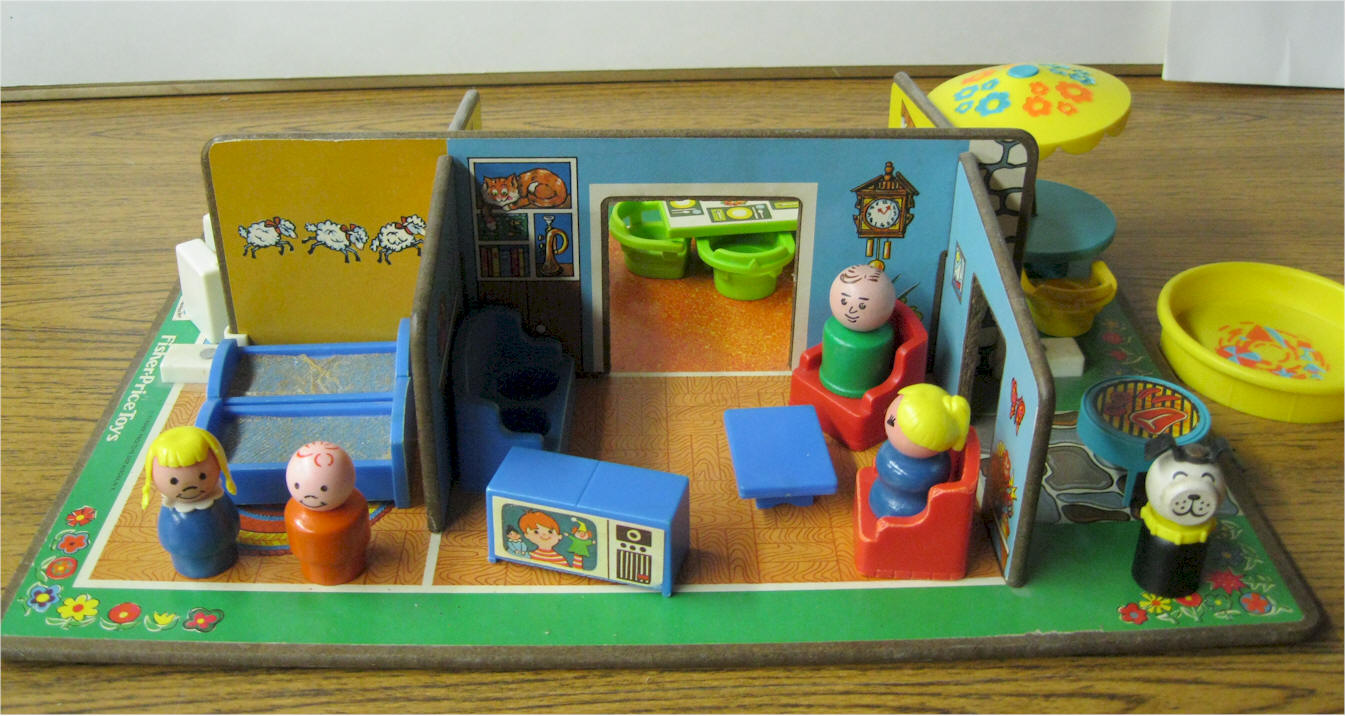 Vintage Fisher Little People Playground 1986 #2525 100 Complete