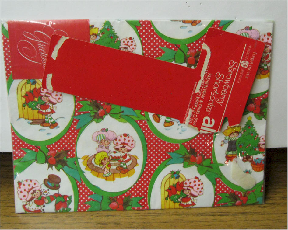 American Greetings Christmas Wrapping Paper Ensemble with Gift